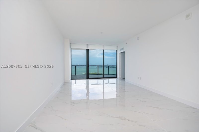 Alquiler de apartamento en Aria Reserve Miami 3504