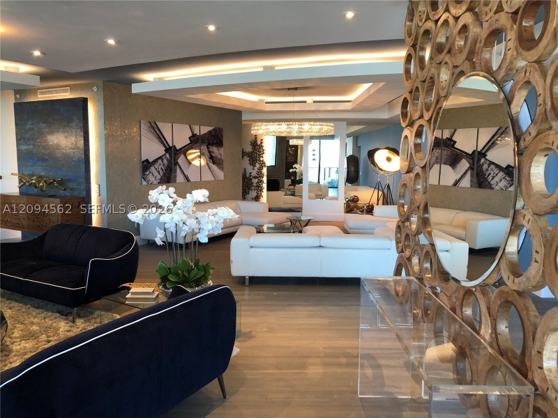Aluguel de apartamento no Porsche Design Tower 2903