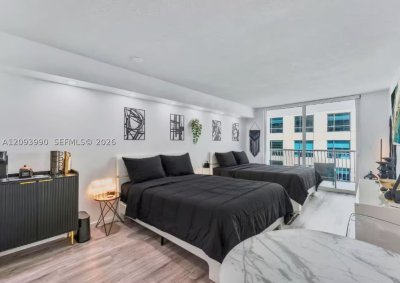 The Club At Brickell Bay Apt #2610