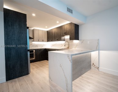 Del Prado Aventura Apt #503