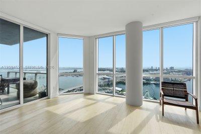 Comprar apartamento no Vizcayne Everglades On The Bay 4103