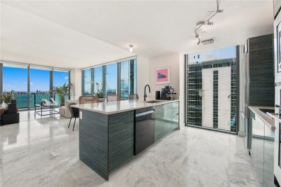 Comprar apartamento en Icon Bay 3308