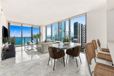 Comprar apartamento en Icon Bay 3308
