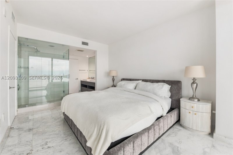 Comprar apartamento en Icon Bay 3308
