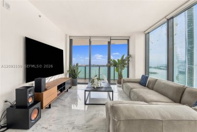 Comprar apartamento en Icon Bay 3308