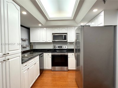 Aluguel de apartamento no Brickell Key One A1113