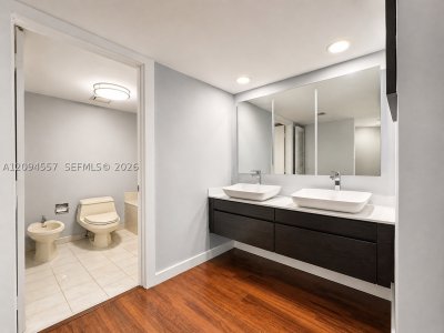 Aluguel de apartamento no Brickell Key One A1113
