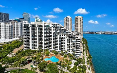 Aluguel de apartamento no Brickell Key One A1113