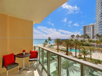 The Wave Condo Apt #415 (availab