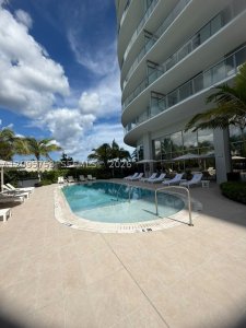 Aluguel de apartamento no One Park Tower by Turnberry 1204