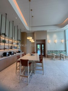 Aluguel de apartamento no One Park Tower by Turnberry 1204