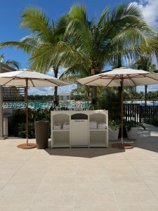 Aluguel de apartamento no One Park Tower by Turnberry 1204