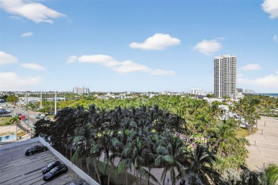 Comprar apartamento no Burleigh House 805