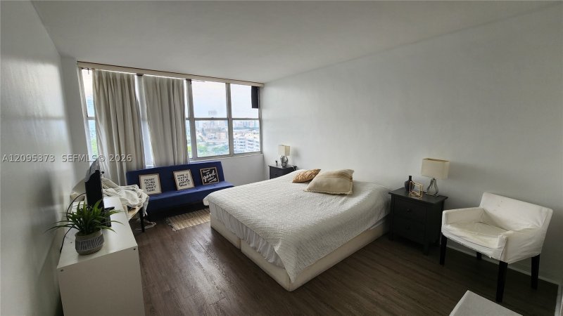 Comprar apartamento no Parkview Point 8Q