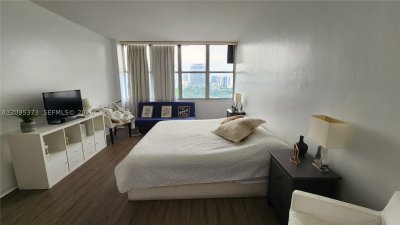 Comprar apartamento no Parkview Point 8Q
