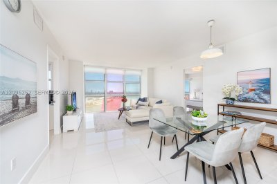 50 Biscayne Apt #3906