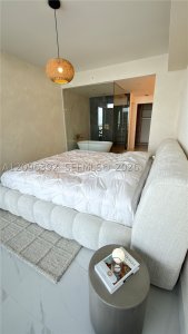 Comprar apartamento no Aria Reserve Miami 2106