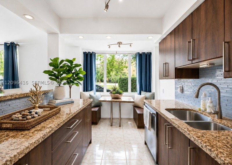 Comprar apartamento no Caribbean Breeze 155
