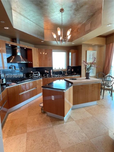 Property photo # 9