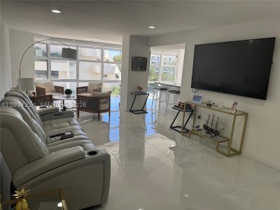 Mar Del Plata Apt #401