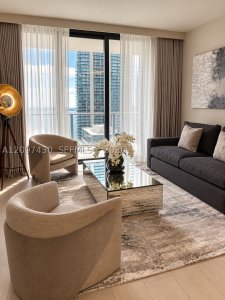 Alquiler de apartamento en 1010 Brickell 3103