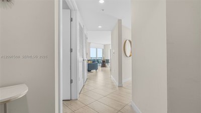 Comprar apartamento no Quadro Miami Design District N-913
