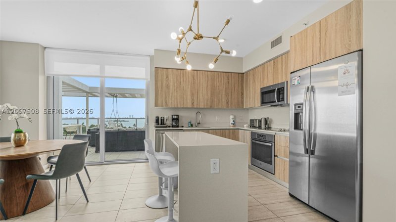 Comprar apartamento no Quadro Miami Design District N-913