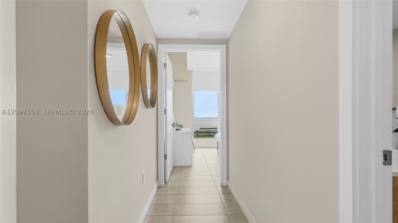 Comprar apartamento no Quadro Miami Design District N-913
