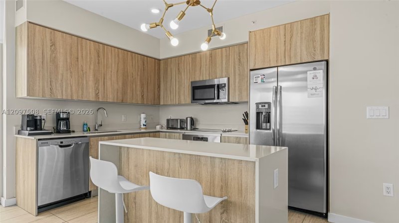 Comprar apartamento no Quadro Miami Design District N-913