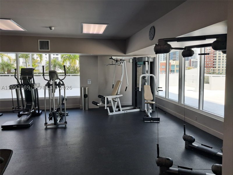 Comprar apartamento en 1800 Biscayne Plaza 1409