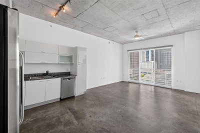 Property photo # 9