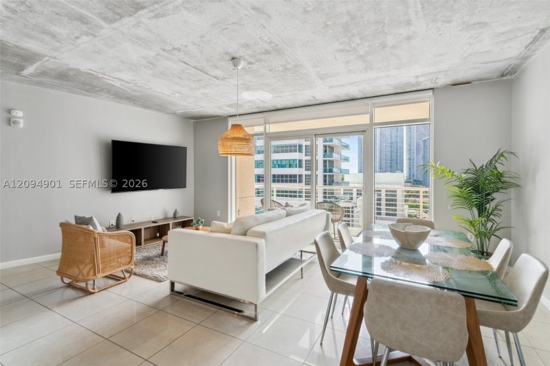Alquiler de apartamento en Midtown Midblock 1001