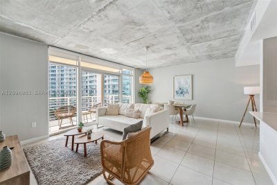 Alquiler de apartamento en Midtown Midblock 1001