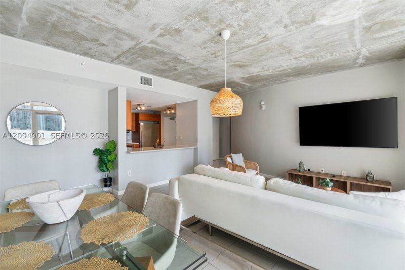 Alquiler de apartamento en Midtown Midblock 1001