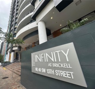 Alquiler de apartamento en Infinity on Brickell 2824