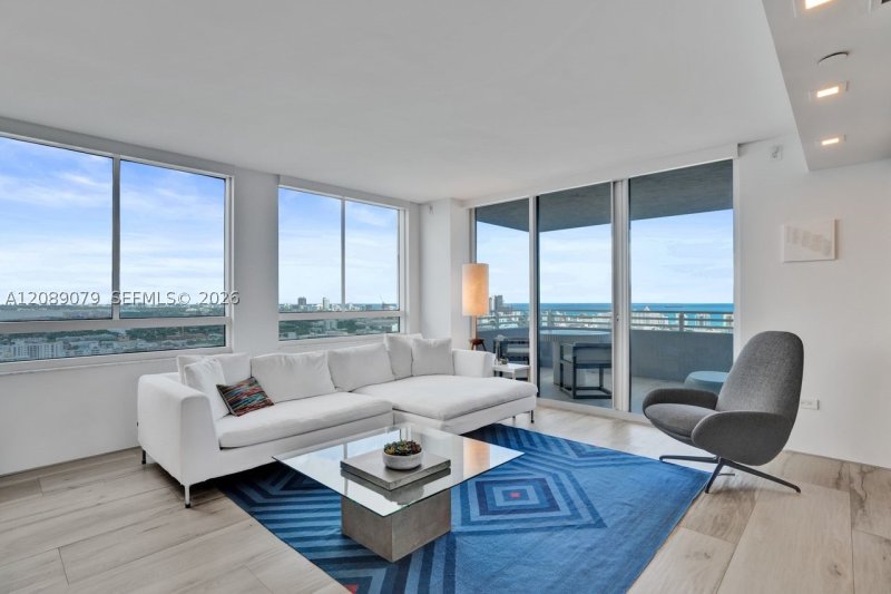 Comprar apartamento no Waverly 3407