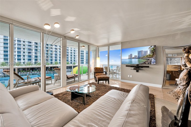 Condo for sale at Beach Club Three 1610