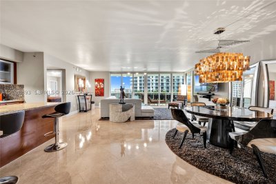 Comprar apartamento en Beach Club Three 1610