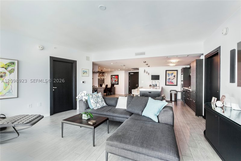 Property photo # 8