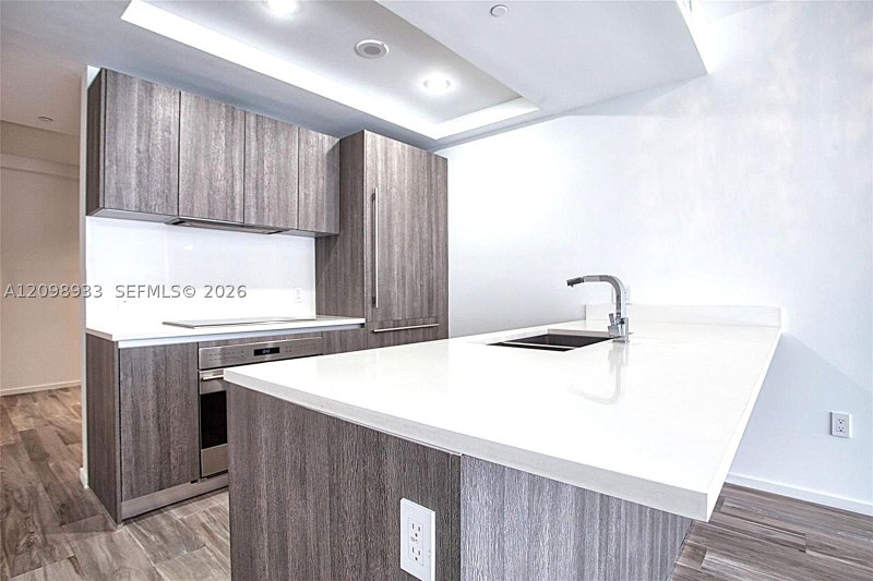Condo for sale at SLS Lux Brickell 1203