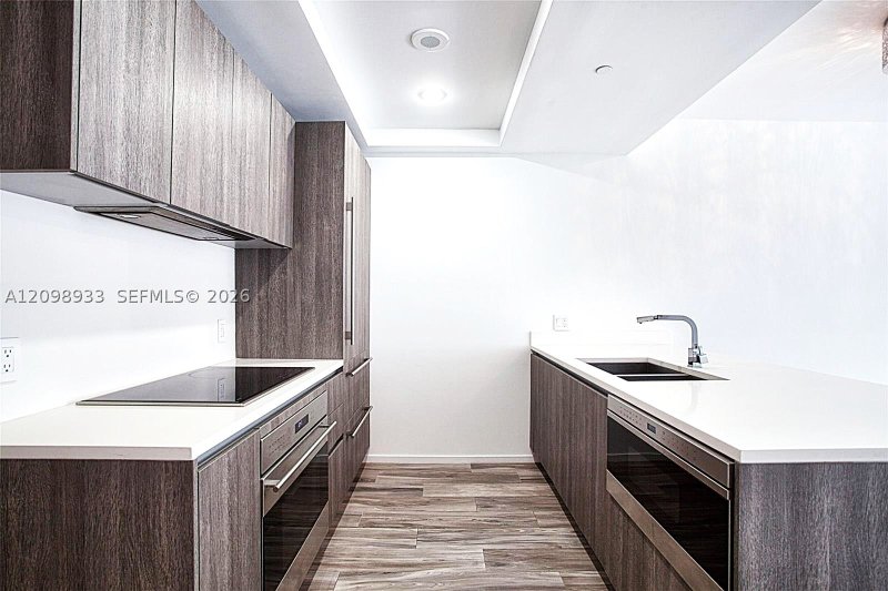 Condo for sale at SLS Lux Brickell 1203