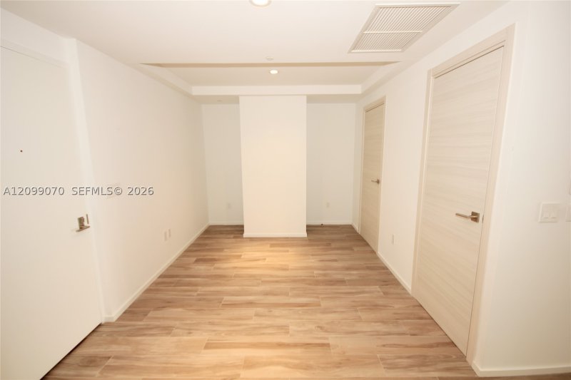 Apartment for rent at SLS Lux Brickell 3710