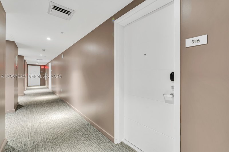 Comprar apartamento en 400 Sunny Isles 916