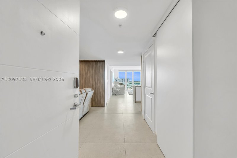 Comprar apartamento en 400 Sunny Isles 916