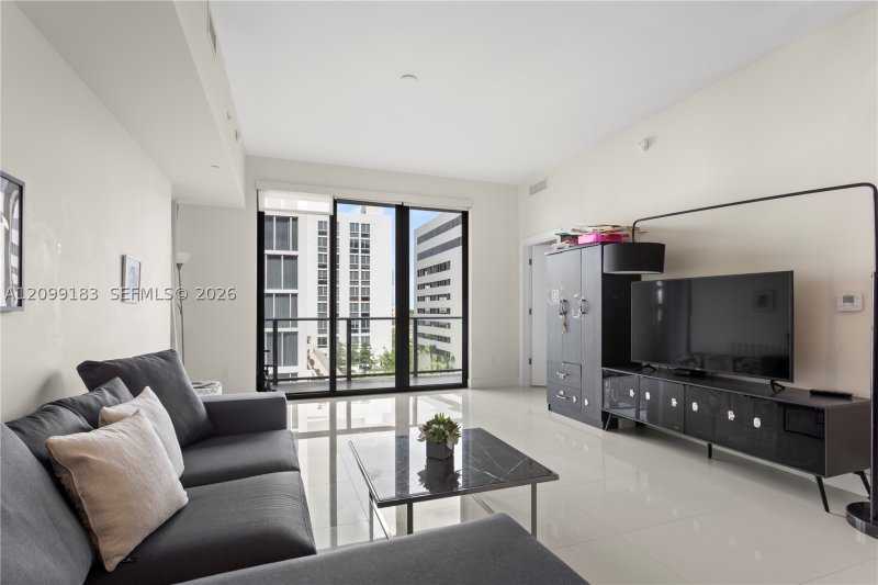 Property photo # 4