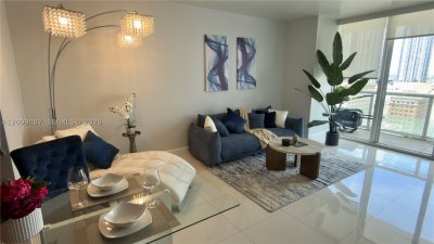 50 Biscayne Apt #1907