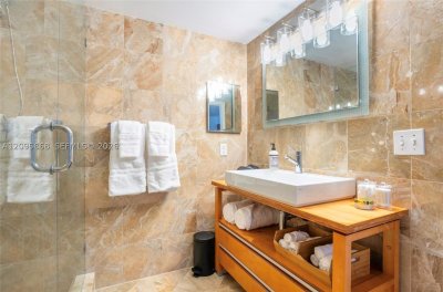 Comprar apartamento en The Club At Brickell Bay 1805