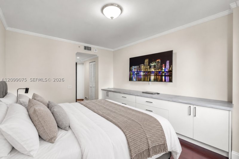 Condo for sale at Courvoisier Courts 1004