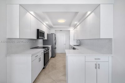 Comprar apartamento en 2000 Williams Island 1710
