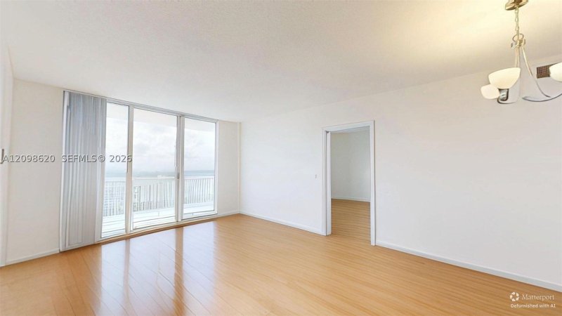 Comprar apartamento en Turnberry On The Green 2505
